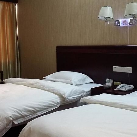 Kunming Liheng Hotel Εξωτερικό φωτογραφία