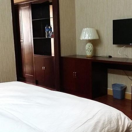 Kunming Liheng Hotel Εξωτερικό φωτογραφία